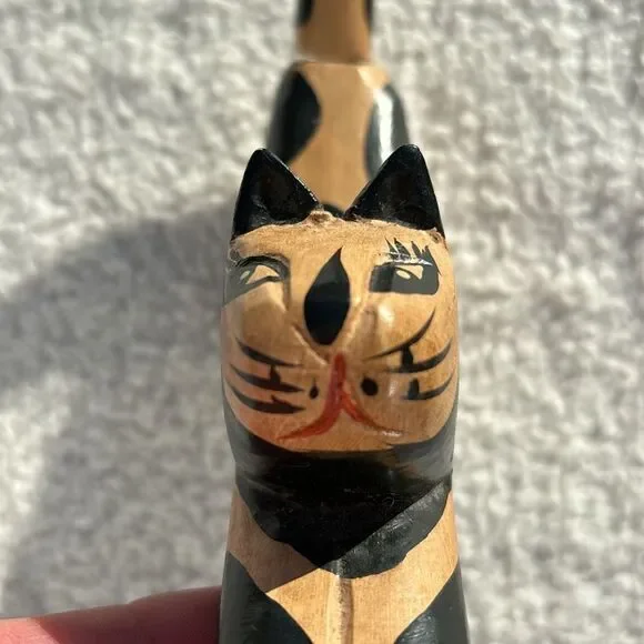 Vintage folk art hand carved‎ wooden cat sculpture MCM figurine hand painted - Picture 5 of 9